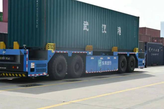 無(wú)人駕駛的“東風(fēng)”正在“解放”卡車